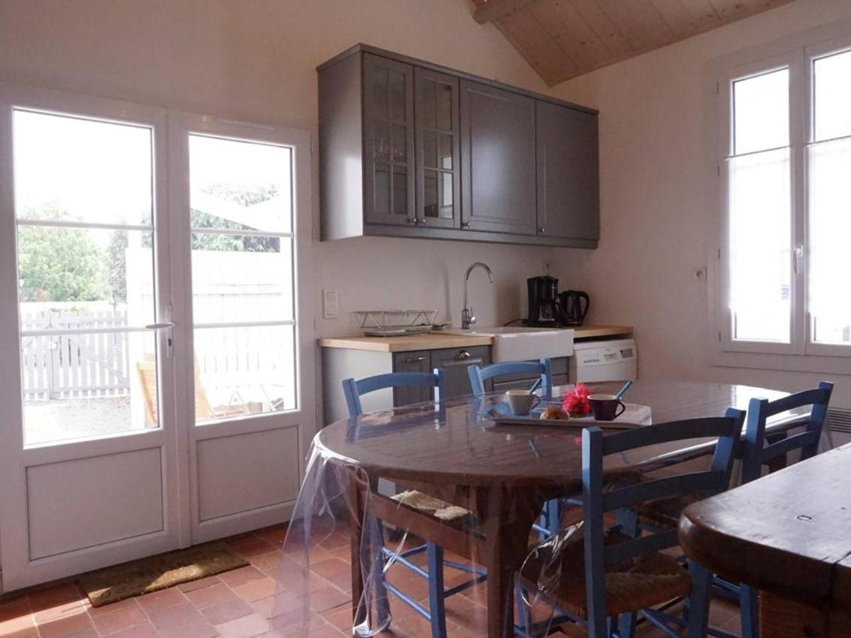 Maison De Plain-Pied Avec Cour, Proche Plage Et Commerces - 4 Couchages, Noirmoutier-En-L'Ile - Fr-1-224B-675 Exterior foto